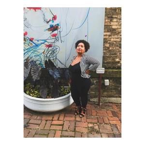 Meet your Posher, Atavia